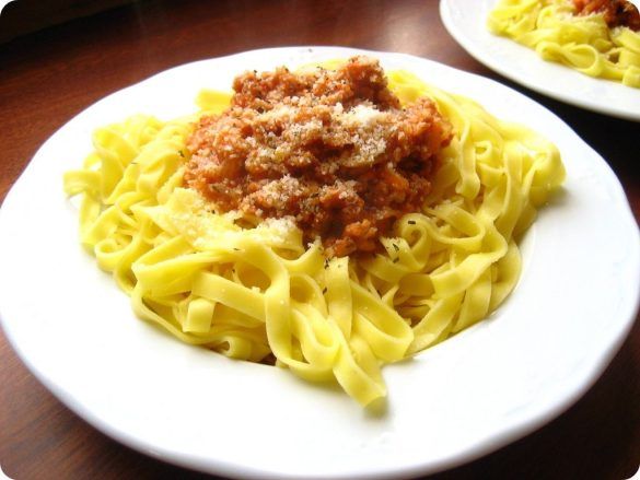 Tagliatelle Alla Bolognese