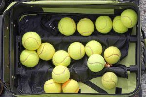 pallina da tennis valigia