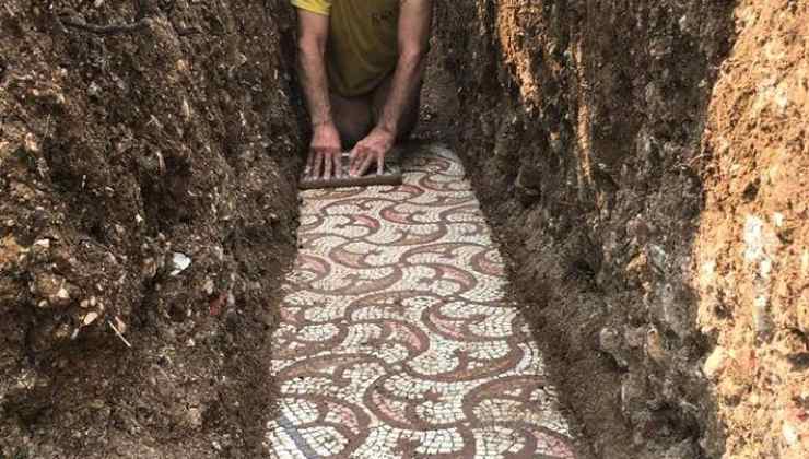 antichissimo tesoro mosaico romano a Verona