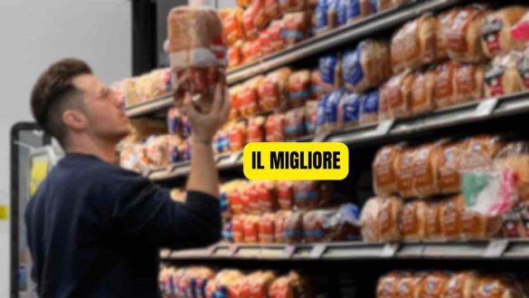 pane in cassetta al supermercato