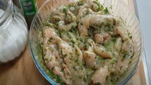 Salsa per marinare il petto di pollo