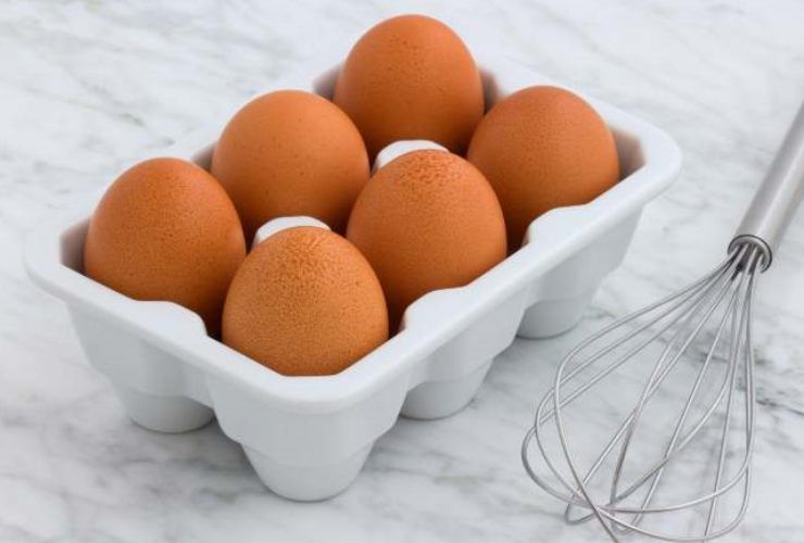 Uova sode, con il trucco del cucchiaino le cuoci alla perfezione:  gustosissime