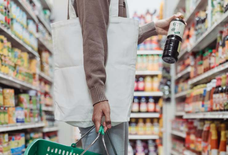 Smettila di comprate il sapone per i piatti: ecco come farlo in casa  spendendo pochissimo - Abruzzo Cityrumors