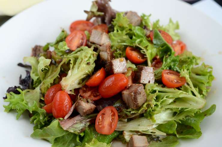 Insalata con pomodori