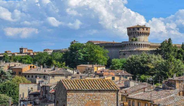 La città di streghe e vampiri