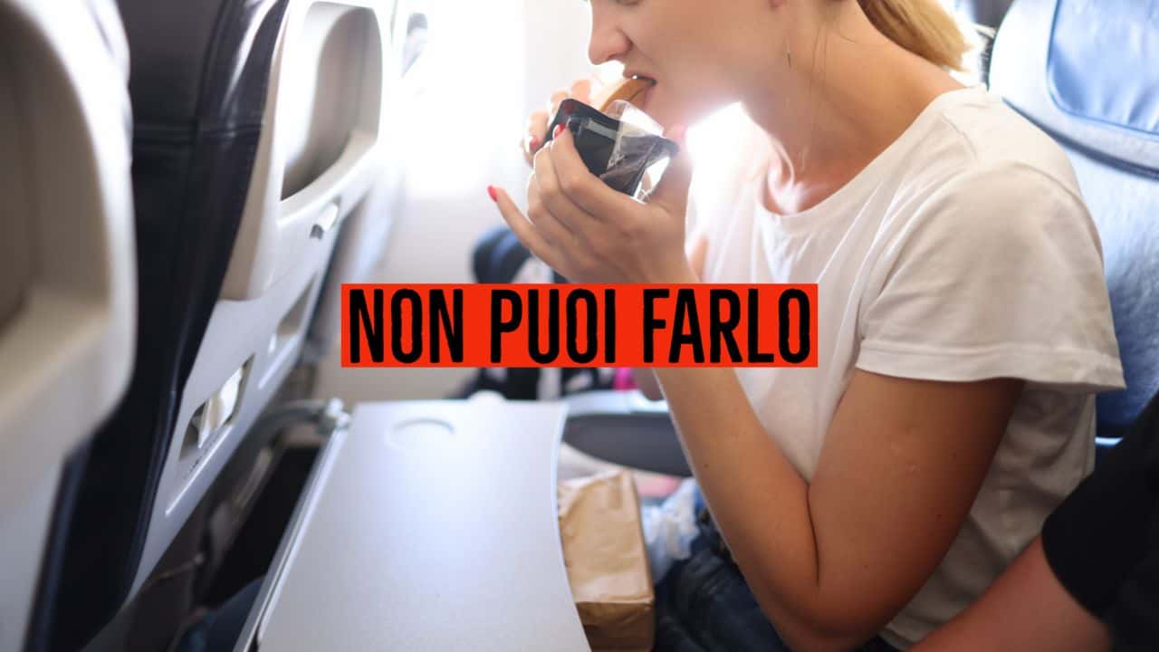 Prossima vacanza e partenza in aereo? Questi cibi non puoi mangiarli a bordo