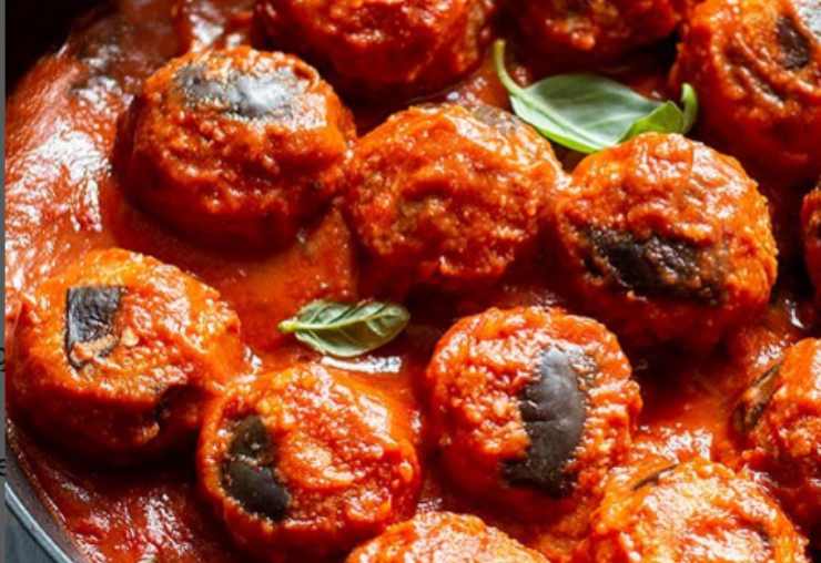 Polpette di melanzane al sugo