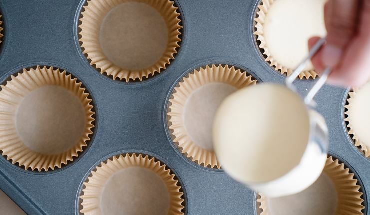 Muffin in friggitrice ad aria (soffici, golosi e pronti pochissimi minuti!)