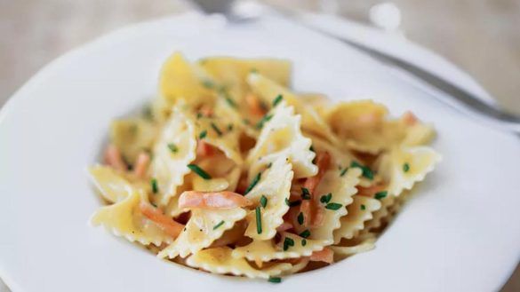 Farfalle al salmone