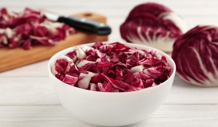 Attenuare il gusto del radicchio