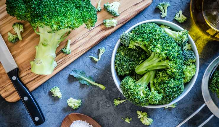 Broccoli per insalata