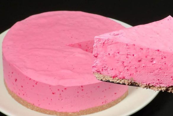 Pink cake