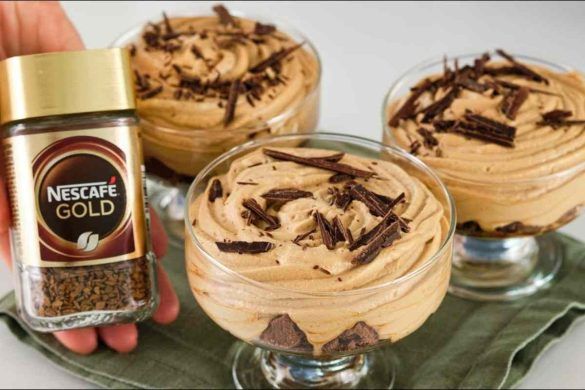 Mousse al caffè pronta in 5 minuti