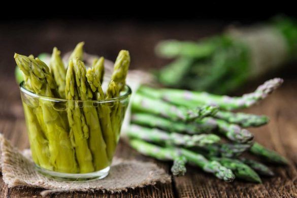 Asparagi sott'olio