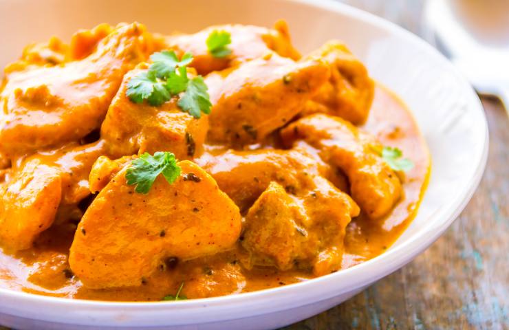 Come fare il pollo al curry