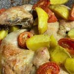 Secondo di cosce di pollo e verdure