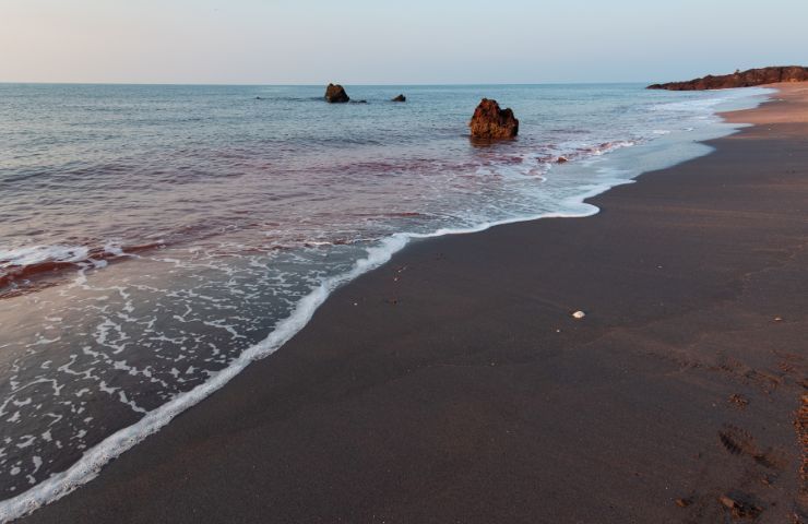 Spiaggia rossa isola di Hormuz