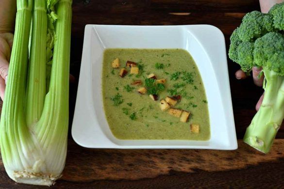 Zuppa di broccoli e piselli