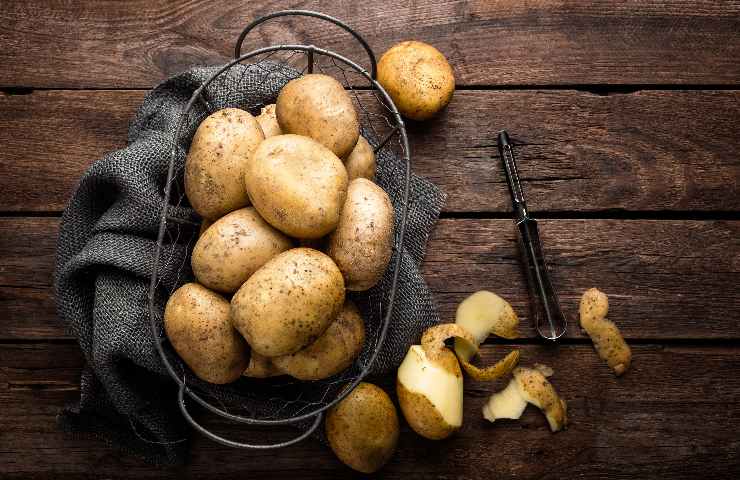 Patate e crema di peperoni