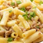 Rigatoni con carne macinata