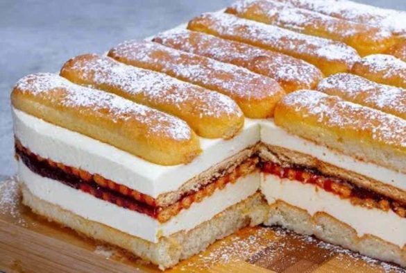 Torta cremosa con Savoiardi