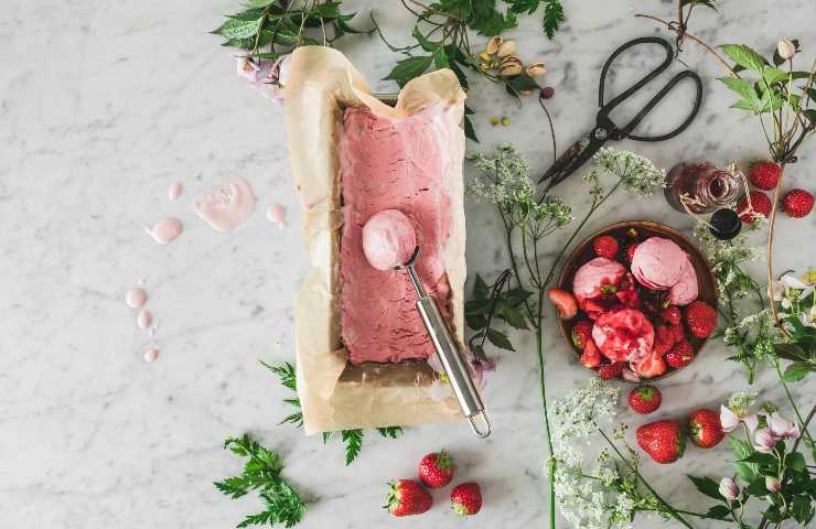 Gelato vegano alla fragola