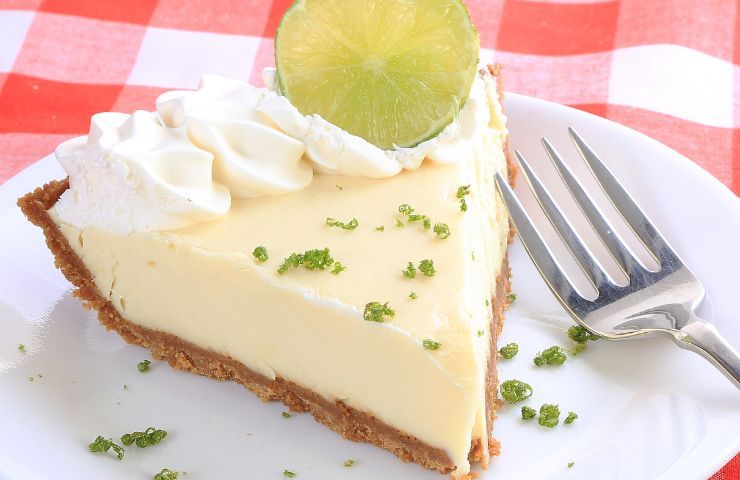 Key Lime Pie con panna montata