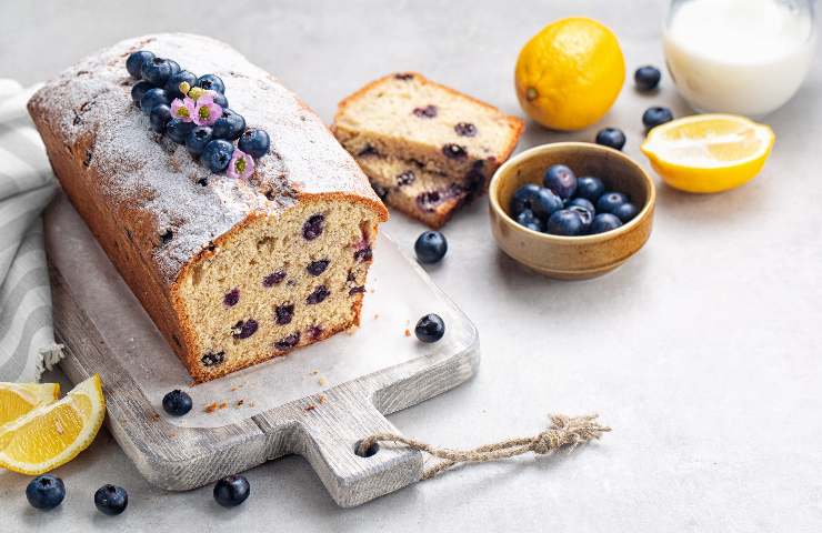 Plumcake ai mirtilli ricetta