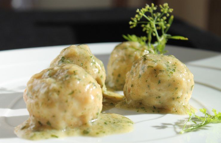 Polpette di pane raffermo