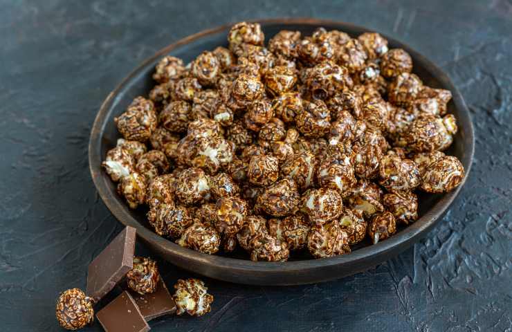 Popcorn al cioccolato ricetta