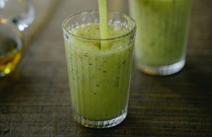 Smoothie al kiwi