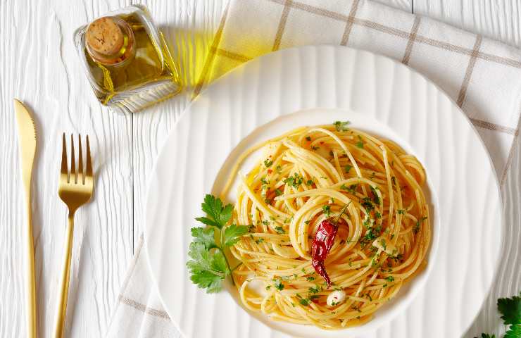 Spaghetti con la colatura di alici