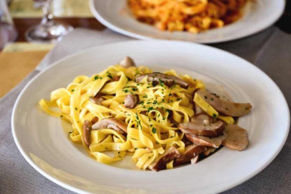 sagra delle fettuccine ai funghi porcini