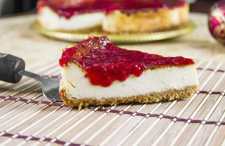 Cheesecake con confettura di pomodori