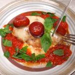 Petto di pollo in salsa di pomodoro