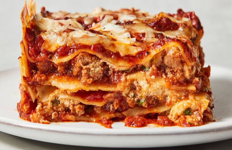 Strati Lasagna