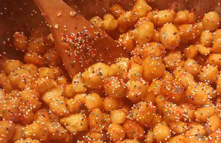 Struffoli napoletani