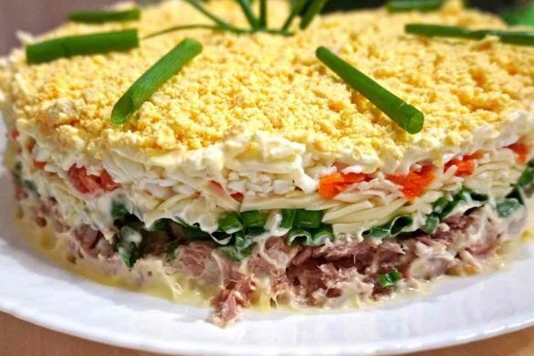 Torta salata al tonno